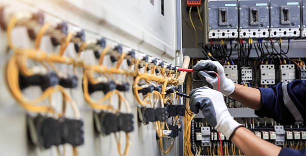 Professional Electrician technician working in Westchester, IL